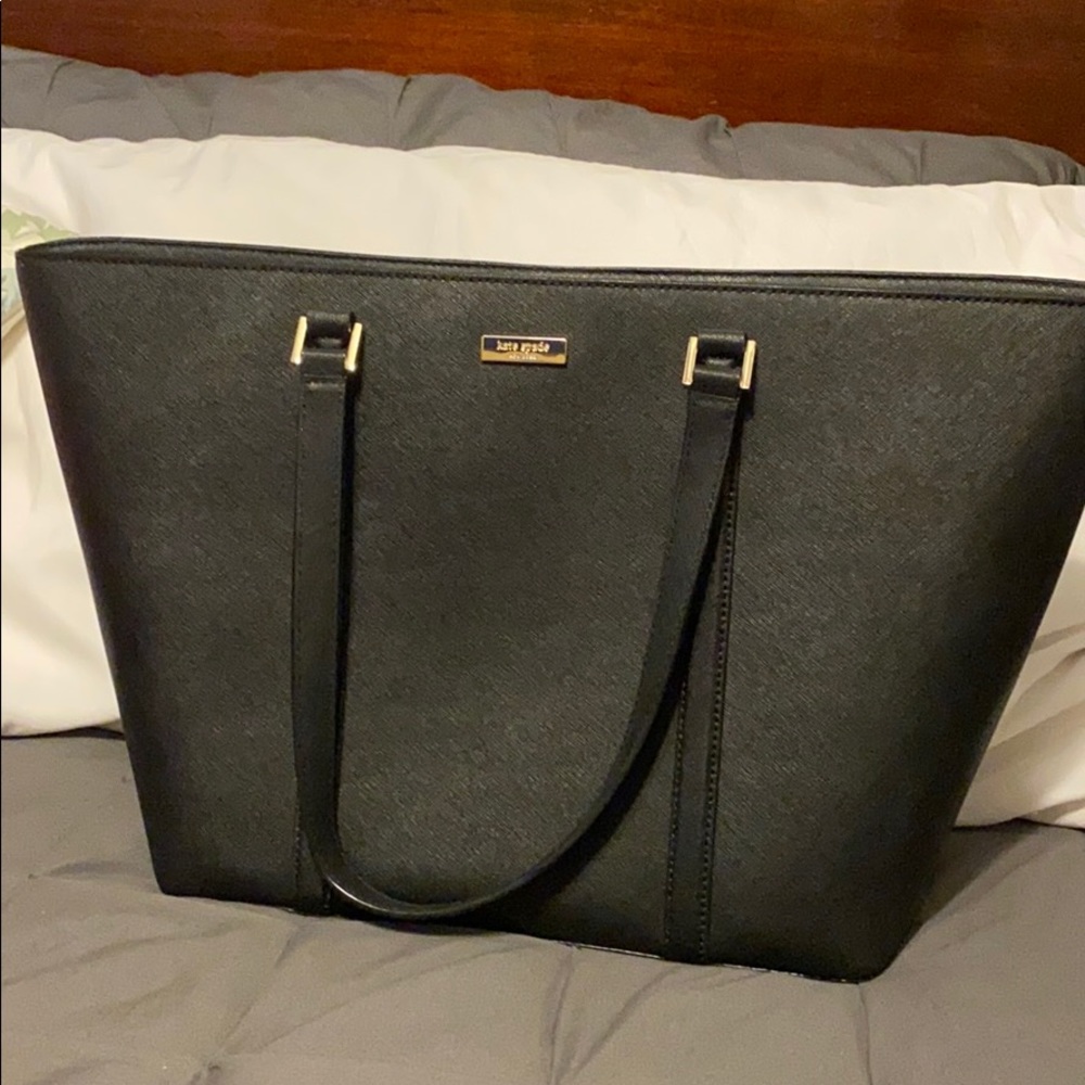 Kate spate tote, used maybe once